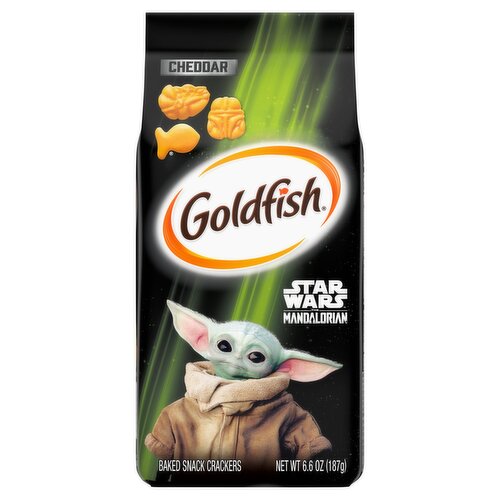 Goldfish Star Wars The Mandalorian Cheddar Baked Snack Crackers, 6.6 oz