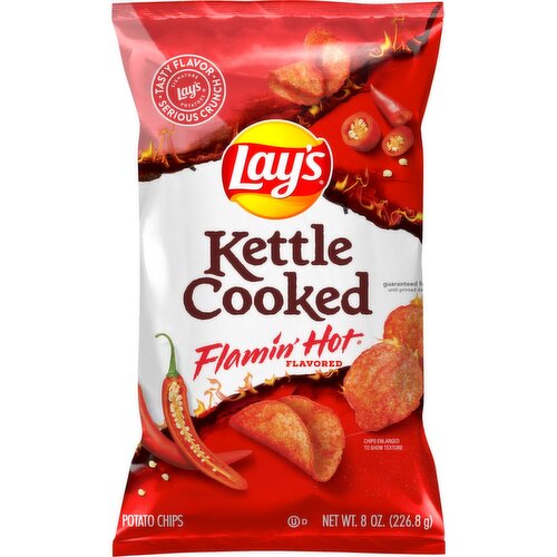 Lay's Kettle Cooked Potato Chips Flamin' Hot Flavored 8 Oz