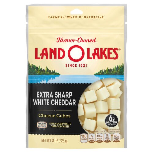 Land O Lakes Extra Sharp White Cheddar Cheese Cubes, 8 oz