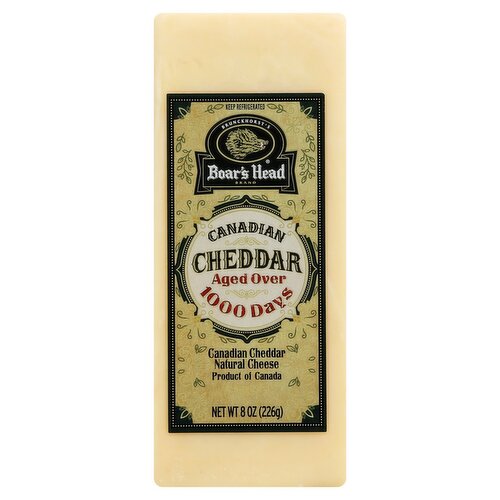 Boar's Head Canadian Cheddar Natural Cheese, 8 oz