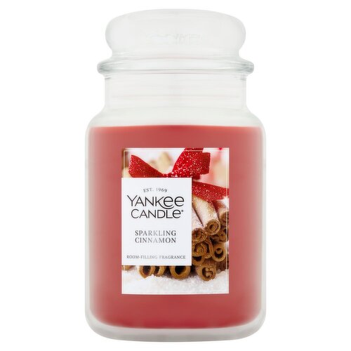 Yankee Candle Après Ski Collection Santa on Skis Candle, 22 oz