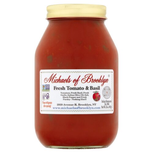 Michaels of Brooklyn Fresh Tomato & Basil Sauce, 32 oz